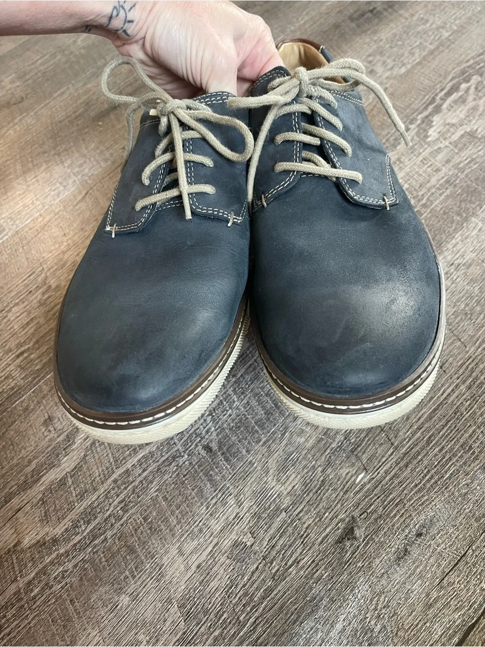 Johnston & Murphy McGuffey Plain Toe Derby shoes navy